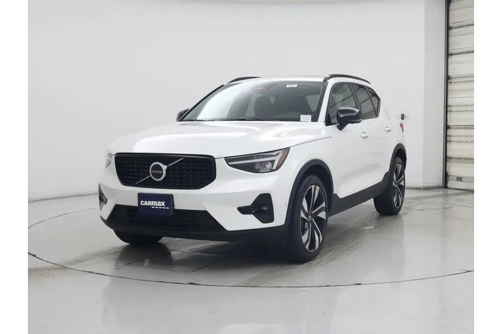 $32998 : Volvo XC40 2025 AWD B5 Plus image 4