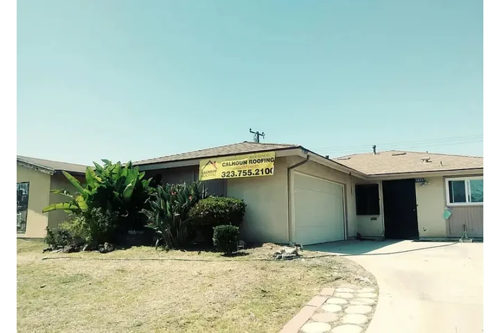 $2995 : SINGLE FAMILY RESIDENCE! image 1