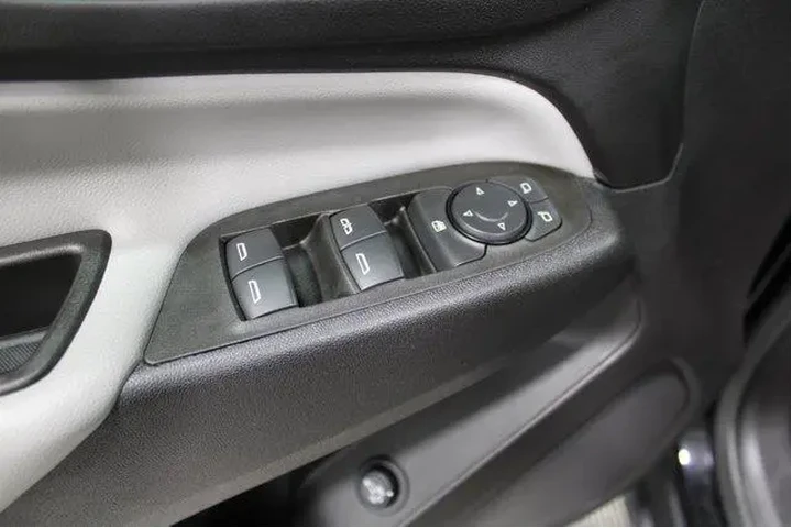 $21754 : Chevrolet Equinox 2024 4x4 L image 7