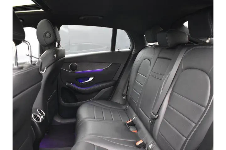 $27926 : Mercedes-Benz GLC 2021 AWD G image 9