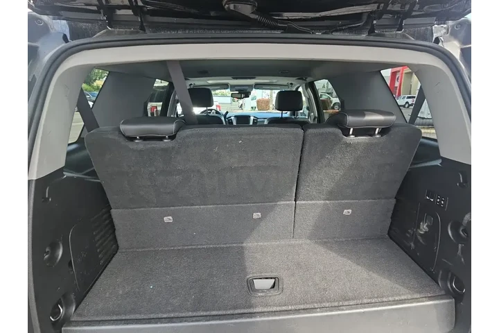 $27500 : GMC Yukon 2019 4x4 SLT 4dr S image 8