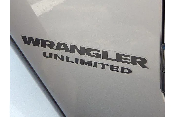 $24366 : Jeep Wrangler Unlimited 2017 image 8