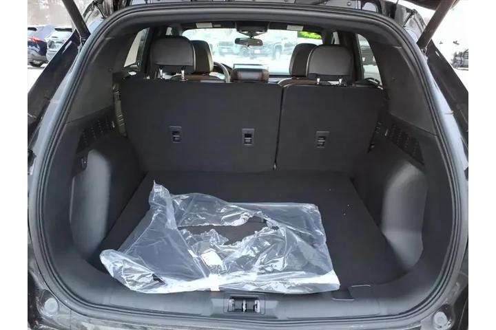 $30300 : Ford Escape 2024 AWD ST-Line image 10