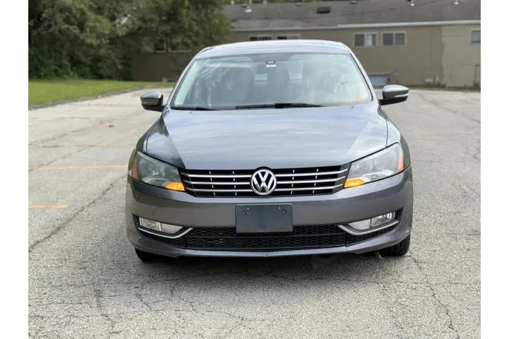 $4999 : 2014 Passat 2.0L TDI SEL Prem image 10