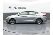 $12000 : Hyundai ELANTRA 2017 SE 4dr thumbnail