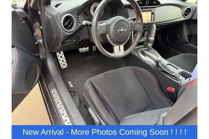 $19488 : Scion FR-S 2015 2dr Coupe 6A image 3