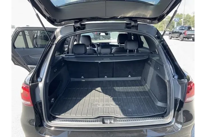 $31892 : Mercedes-Benz GLC 2020 AWD A image 8