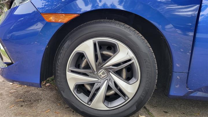 $9900 : 2019 Honda Civic LX Sedan 4D image 5