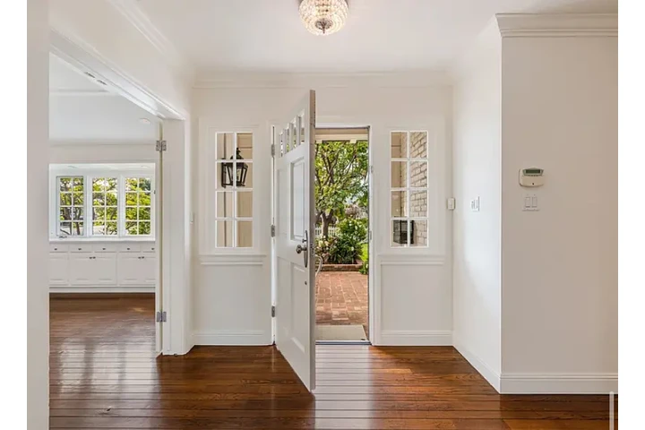 $2500 : Beautiful 3Bed 2Ba Home in LA image 5