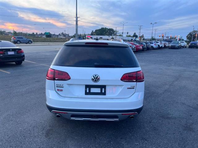 $13995 : 2017 Golf Alltrack TSI SE 4Mo image 6