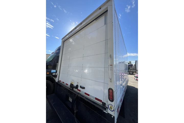 $14500 : 2018 Isuzu NPR image 7