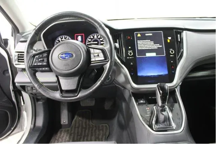 $29988 : Subaru Outback 2025 AWD Onyx image 2