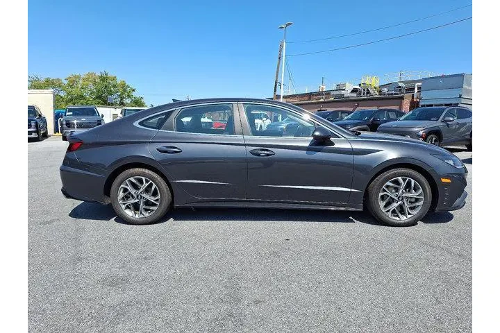 $21399 : Hyundai SONATA 2023 SEL 4dr image 8