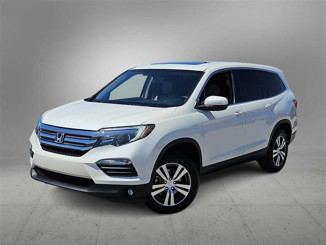 $19990 : Pre-Owned 2017 Honda Pilot EX image 1