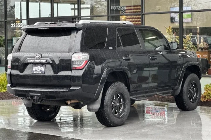 $28903 : Toyota 4Runner 2016 4x4 SR5 image 4