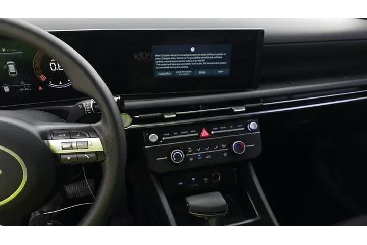 $24991 : Hyundai TUCSON 2025 SE 4dr S image 6