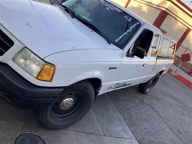 $4990 : Ford Ranger Ex-Cab 01+SMOG+AC image 1