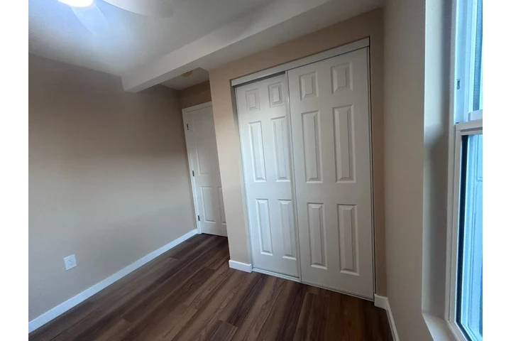 $2950 : Se Renta Casa 2H DTLA 90015 image 7