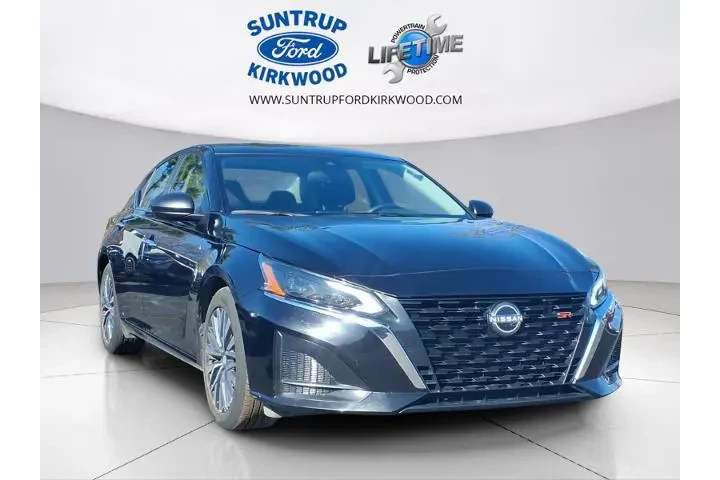 $18987 : Nissan Altima 2024 2.5 SV 4d image 2