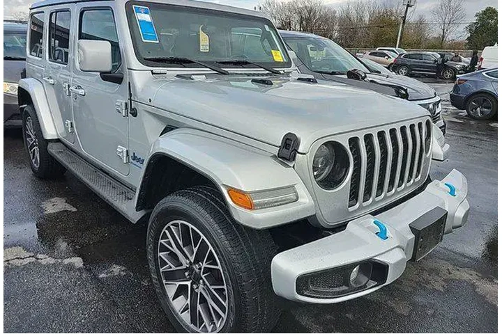 $33988 : Jeep Wrangler 2023 4x4 Sahar image 3