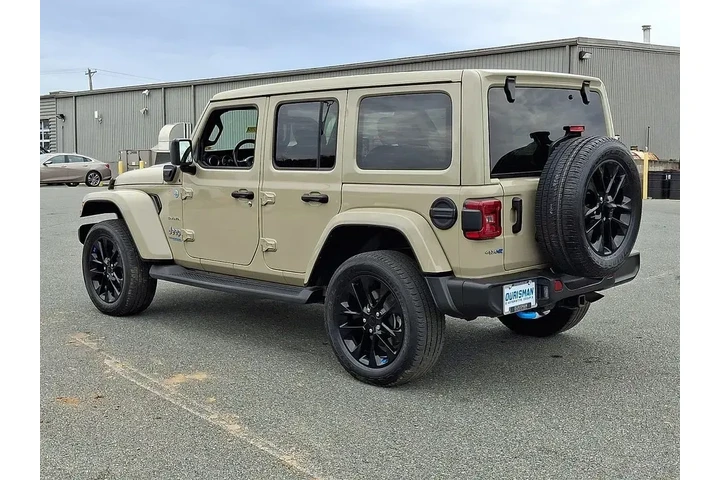 $30500 : Jeep Wrangler Unlimited 2022 image 4