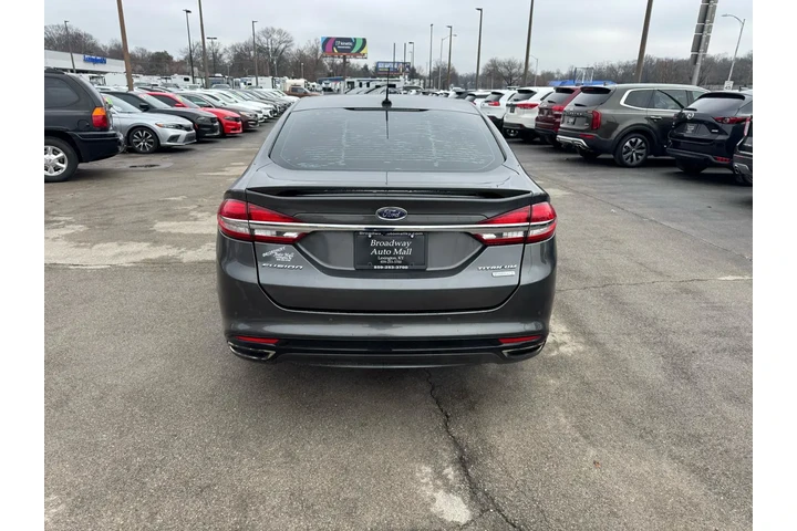 $7980 : 2017 Fusion Titanium FWD image 3