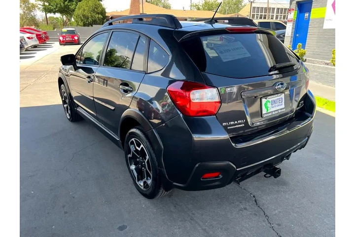 2015 XV Crosstrek 2.0 Limited image 7