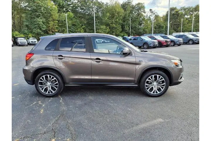$13995 : Mitsubishi Outlander Sport 2 image 2