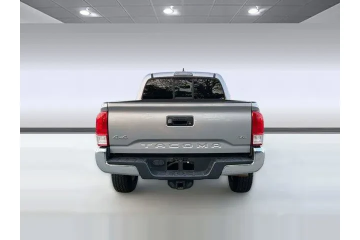 $23999 : Toyota Tacoma 2017 4x4 TRD O image 10