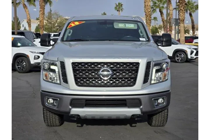 $26991 : Nissan Titan XD 2018 4x4 PRO image 8
