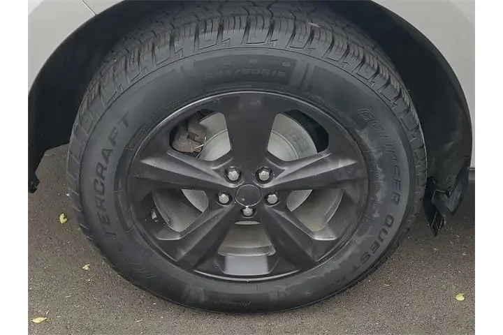 $13950 : Ford Edge 2017 AWD SE 4dr Cr image 5