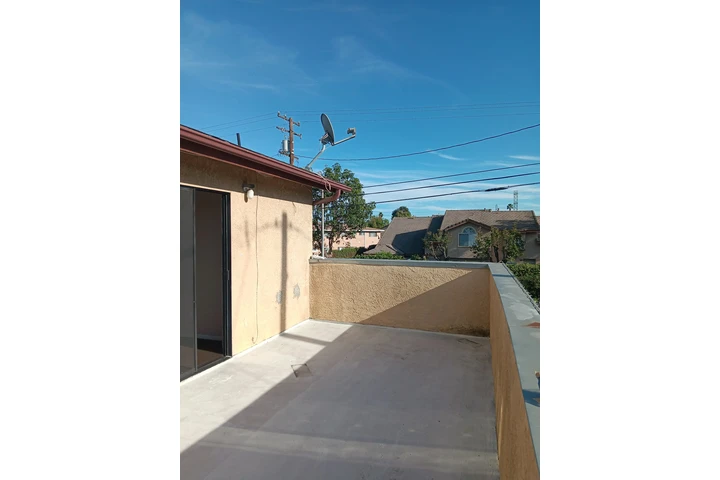 $1500 : EL MONTE image 6