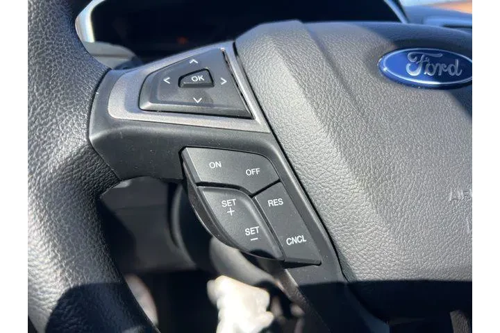 $19850 : Ford Fusion 2020 AWD SE 4dr image 9