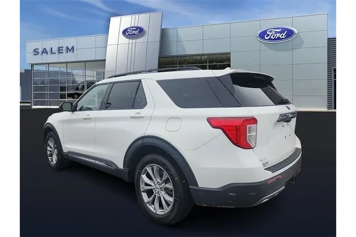 $34995 : Ford Explorer 2023 AWD XLT 4 image 4