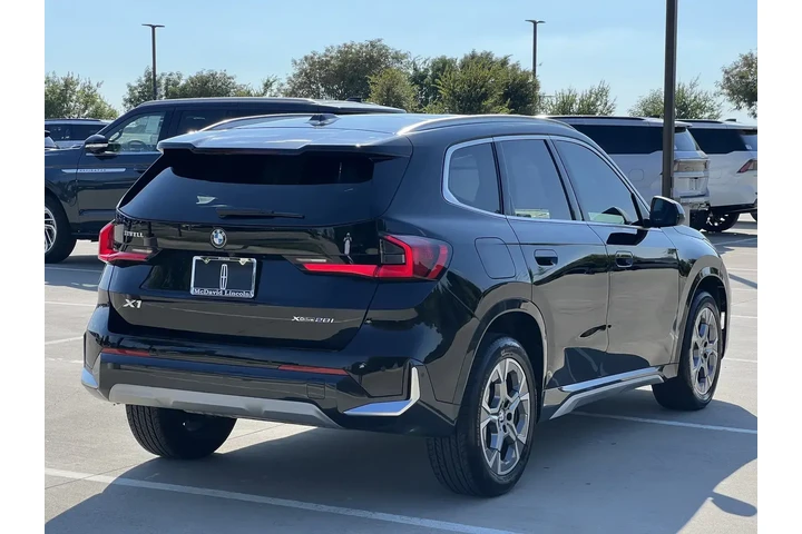 $33499 : BMW X1 2024 AWD xDrive28i 4d image 9