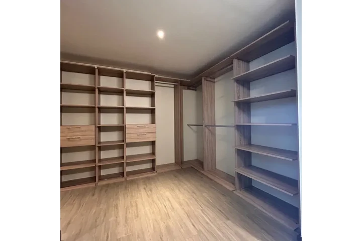 $599000 : Apartamento en Venta en Oaklan image 2