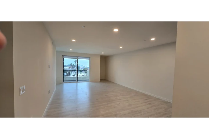 Pintamos Casas y Apartamentos image 5