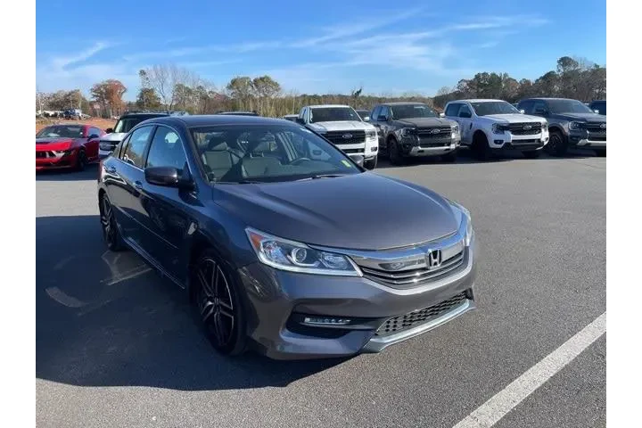 $13992 : Honda Accord 2016 Sport 4dr image 2