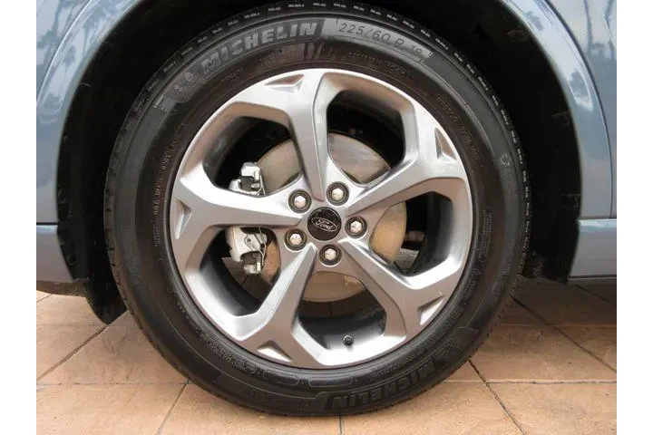 $20898 : Ford Escape 2024 ST-Line 4dr image 8