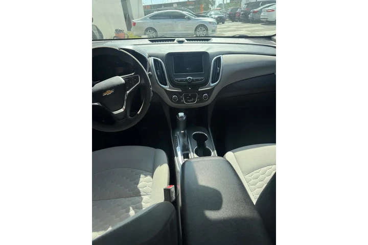 $13000 : Chevrolet Equinox LS Sport image 1