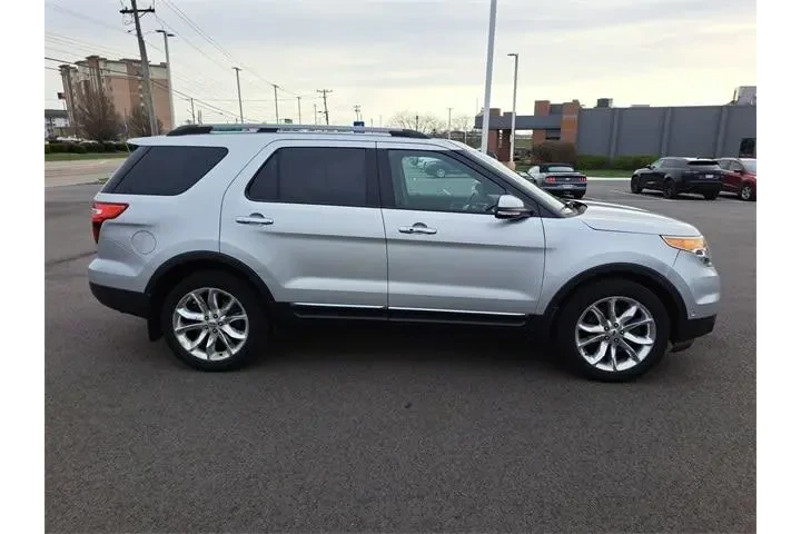 $9386 : Ford Explorer 2014 AWD Limit image 6