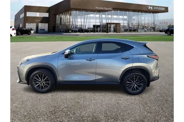 $36485 : Lexus NX 250 2024 Premium 4d image 2