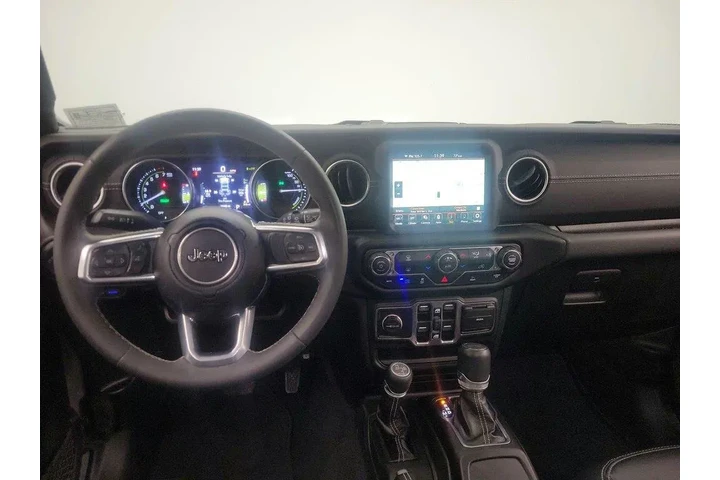 $30998 : Jeep Wrangler 2023 4x4 Sahar image 9