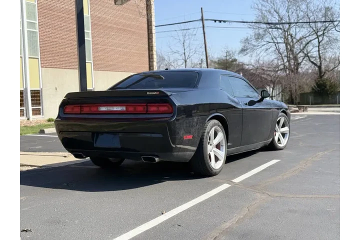 $19999 : 2010 Challenger SRT8 image 5