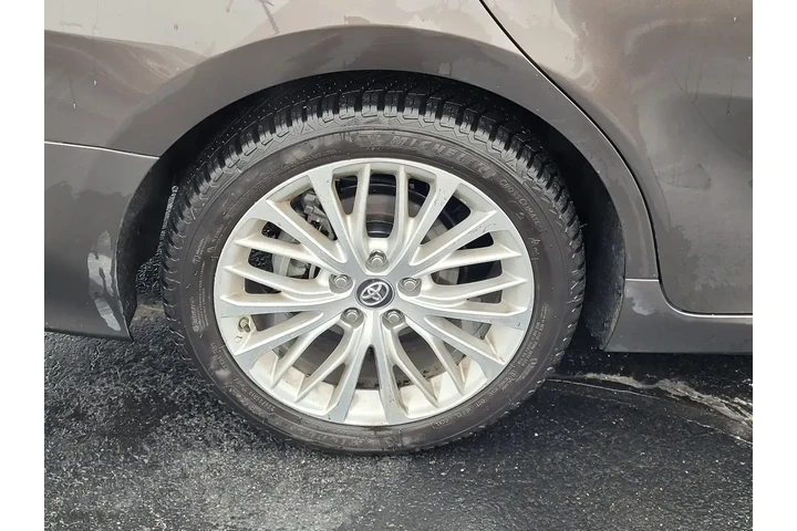 $25975 : Toyota Camry 2018 SE 4dr Sed image 10