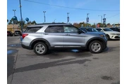 $24887 : Ford Explorer 2021 AWD XLT 4 thumbnail