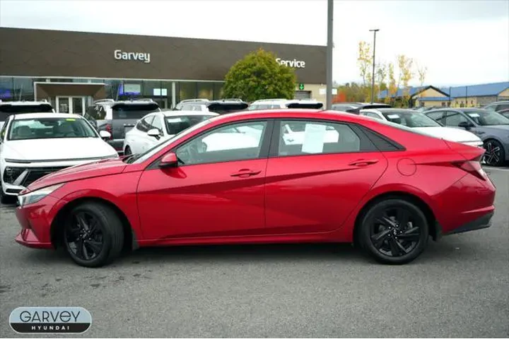 $18000 : Hyundai ELANTRA 2022 SEL 4dr image 2