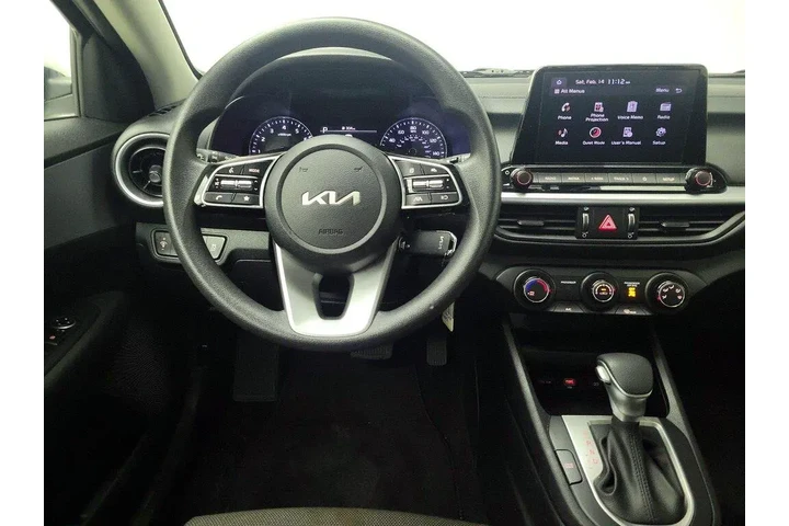 $19998 : Kia Forte 2024 LXS 4dr Sedan image 10