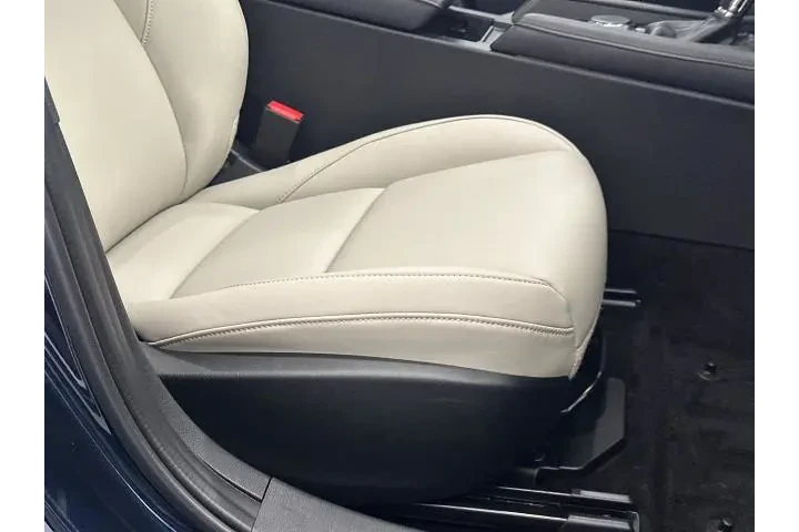 $21500 : Mazda Mazda3 Sedan 2025 2.5 image 10