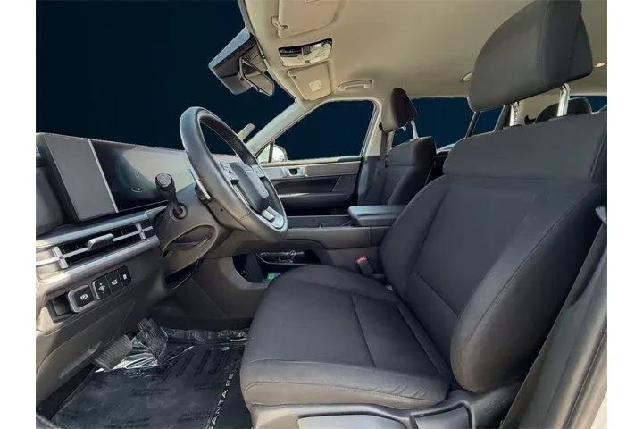 $26907 : Hyundai SANTA FE 2024 SE 4dr image 10